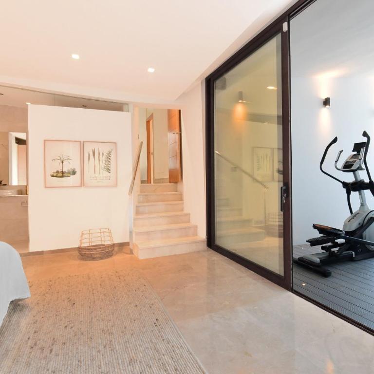 Luxury Villa with Jacuzzis near Puerto Banús - Villa - 21