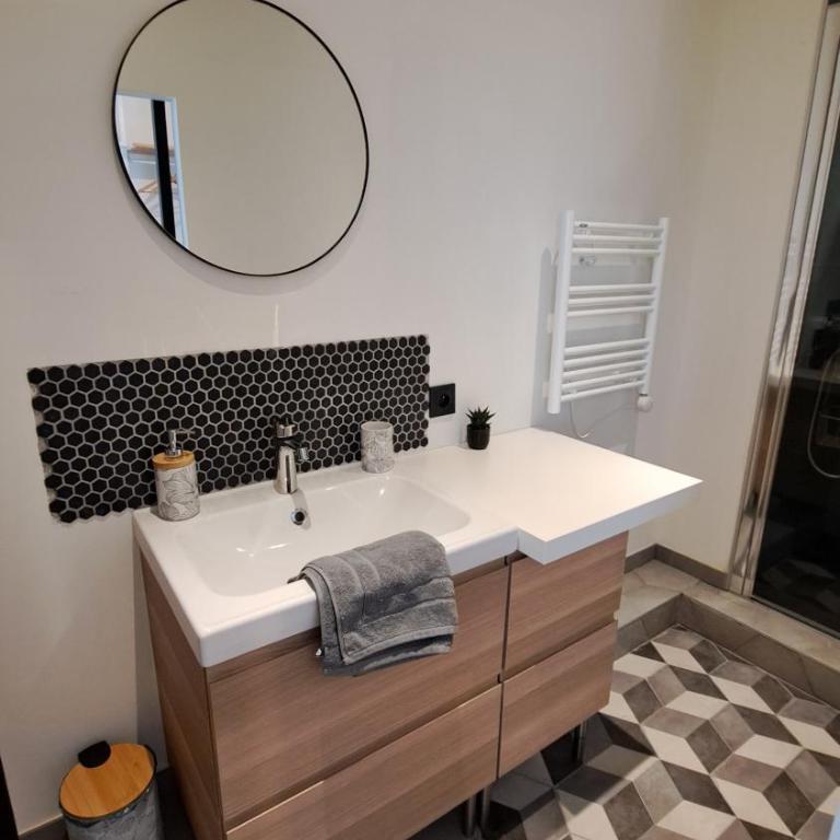 L'indigo, 4-6 pers, 2ch-2sdb, proche cité de la gastronomie - Apartamento de 2 dormitorios - 13