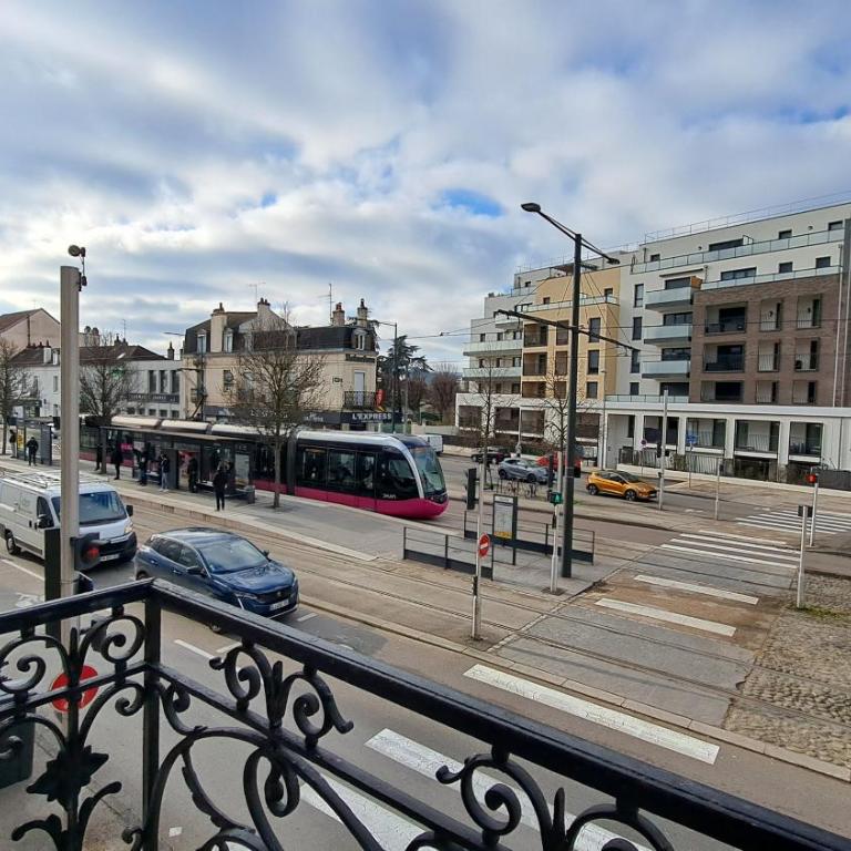 L'indigo, 4-6 pers, 2ch-2sdb, proche cité de la gastronomie - Apartamento de 2 dormitorios - 7