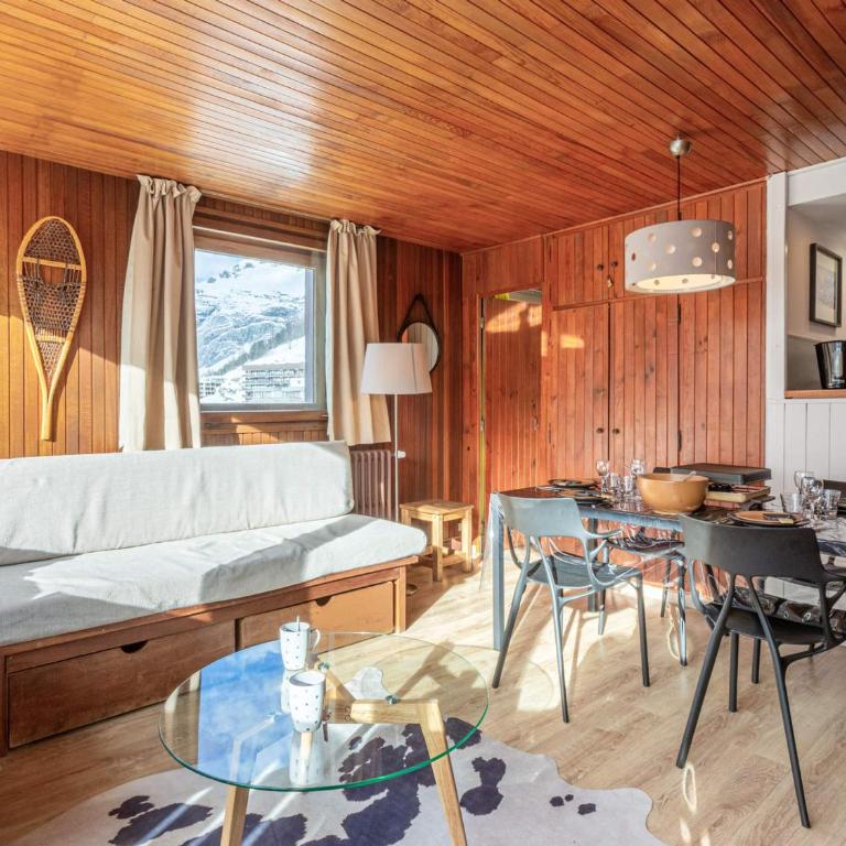 Appartement central et lumineux à Val-d'Isère, proche des pistes et commodités - FR-1-694-221 - Appartement - 1