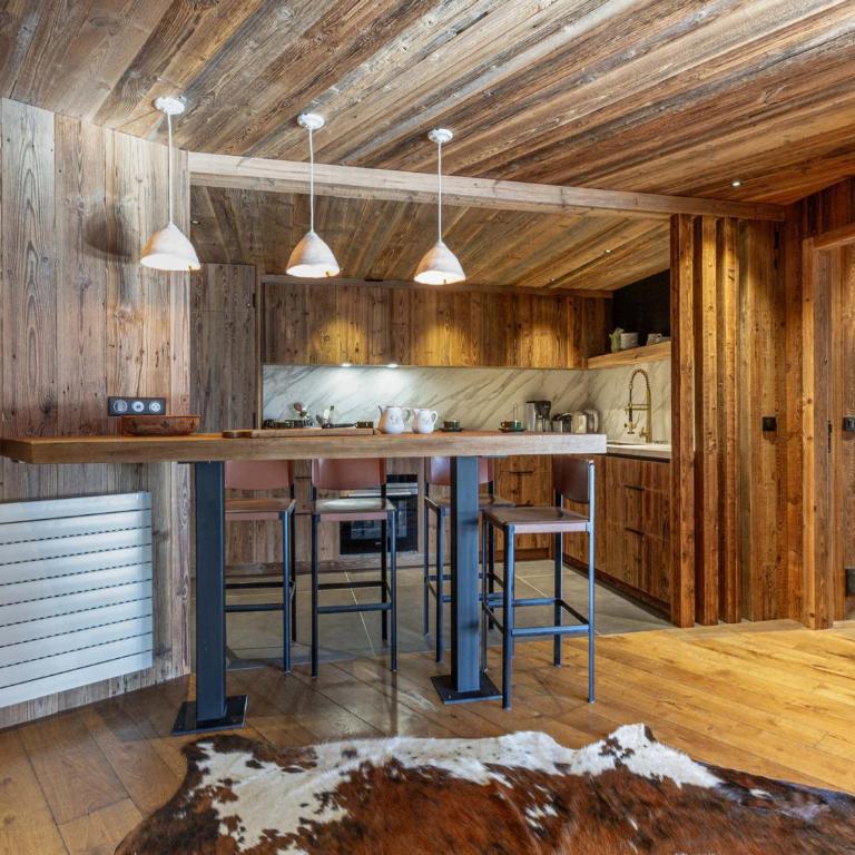 Appartement luxe 4 pièces + studio, terrasse Sud, centre Val-d'Isère, 2023, 8 personnes - FR-1-694-149 - Appartement - 8