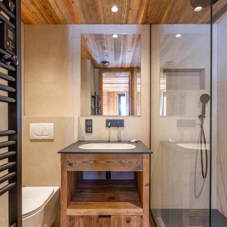 Appartement luxe 4 pièces + studio, terrasse Sud, centre Val-d'Isère, 2023, 8 personnes - FR-1-694-149 - Appartement - 14