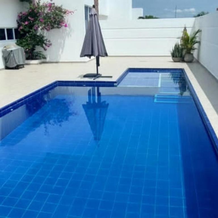 Casa Quinta Moderna Piscina Privada En via Girardot - Villa - 1