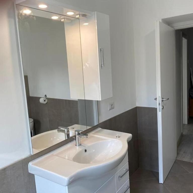 La casa del Pino a due passi dal lago - Appartamento con 1 Camera da Letto - 9