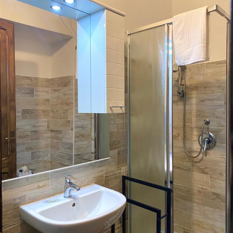 Dani's House - affittacamere nel cuore di Cagliari - Single Room - 18