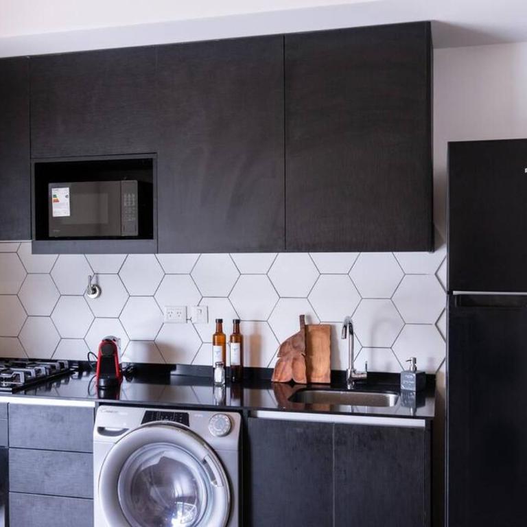 Humboldt 1317 by depptö - One-Bedroom Apartment - 12