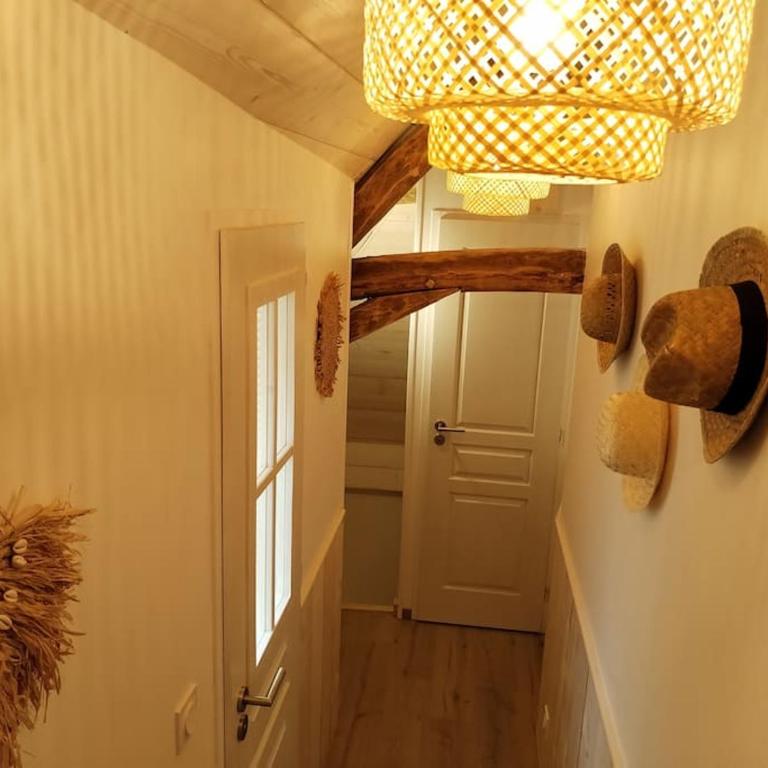 Gîte 3* La Colinette, Lac du Bourget(3 km) - Maison 5 Chambres - 26
