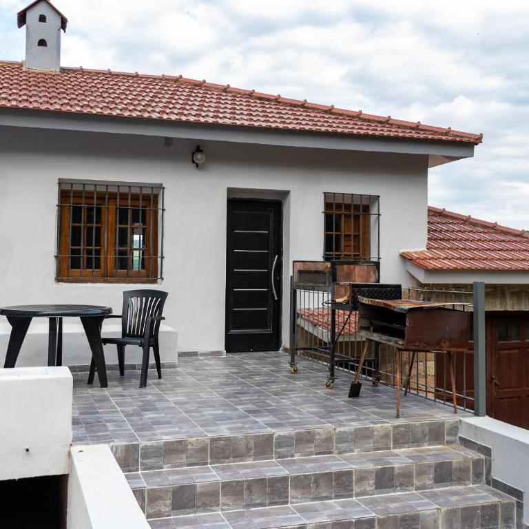 Casa con vista plena al lago y a la ciudad de Villa Carlos Paz IG alquilervillacarlospaz - Casa de 2 dormitorios - 6