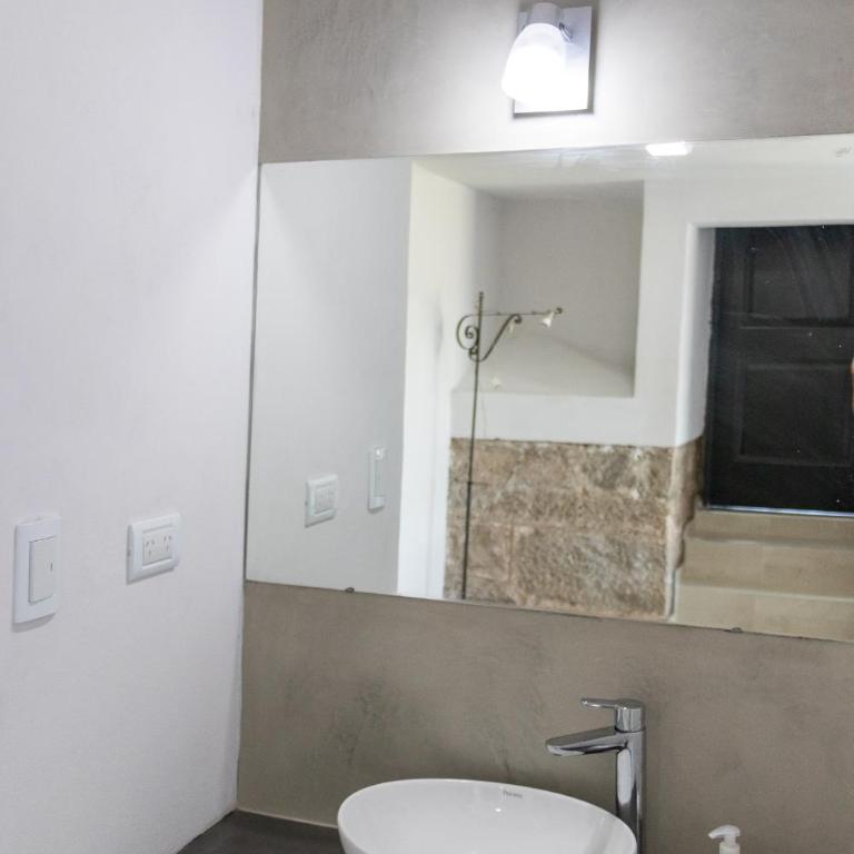 Casa con vista plena al lago y a la ciudad de Villa Carlos Paz IG alquilervillacarlospaz - Two-Bedroom House - 13