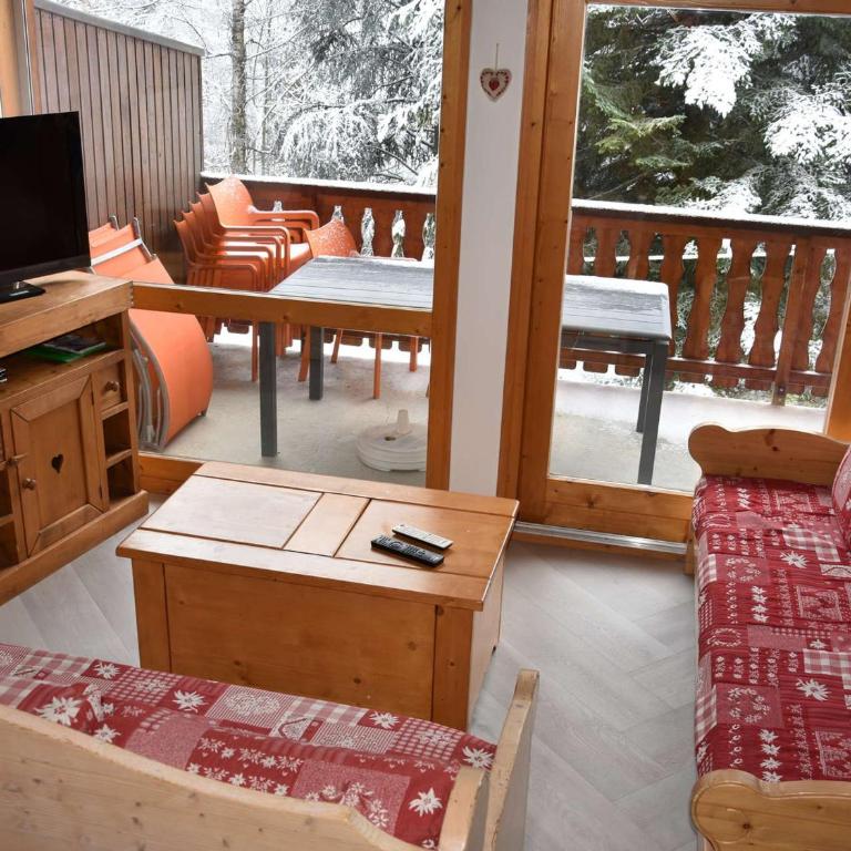 Duplex spacieux avec garage proche centre Champagny - FR-1-464-41 - Appartement 4 Chambres - 13