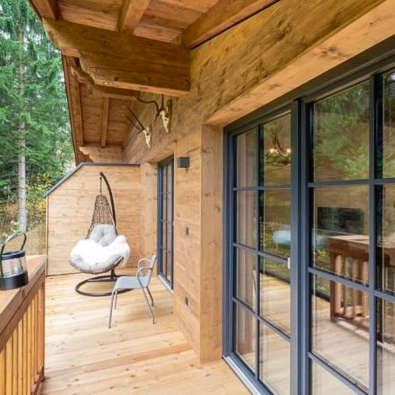 Wasserfall Lodge Krimml - Superior Chalet with 4 Bedrooms - 3