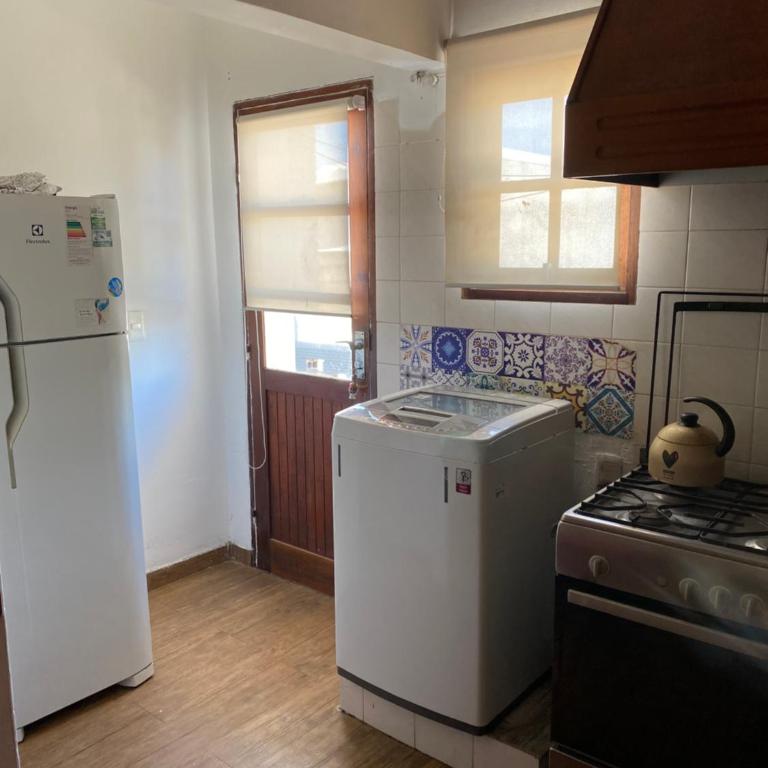 Los Ángeles - Three-Bedroom Apartment - 15