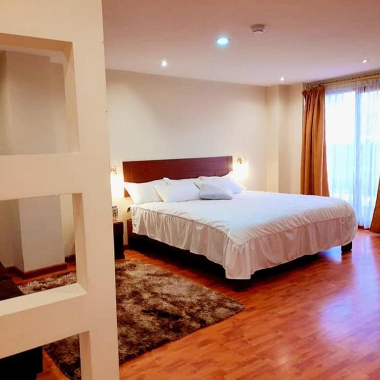 San Rafael Hotel - Suite Deluxe con cama extragrande - 8