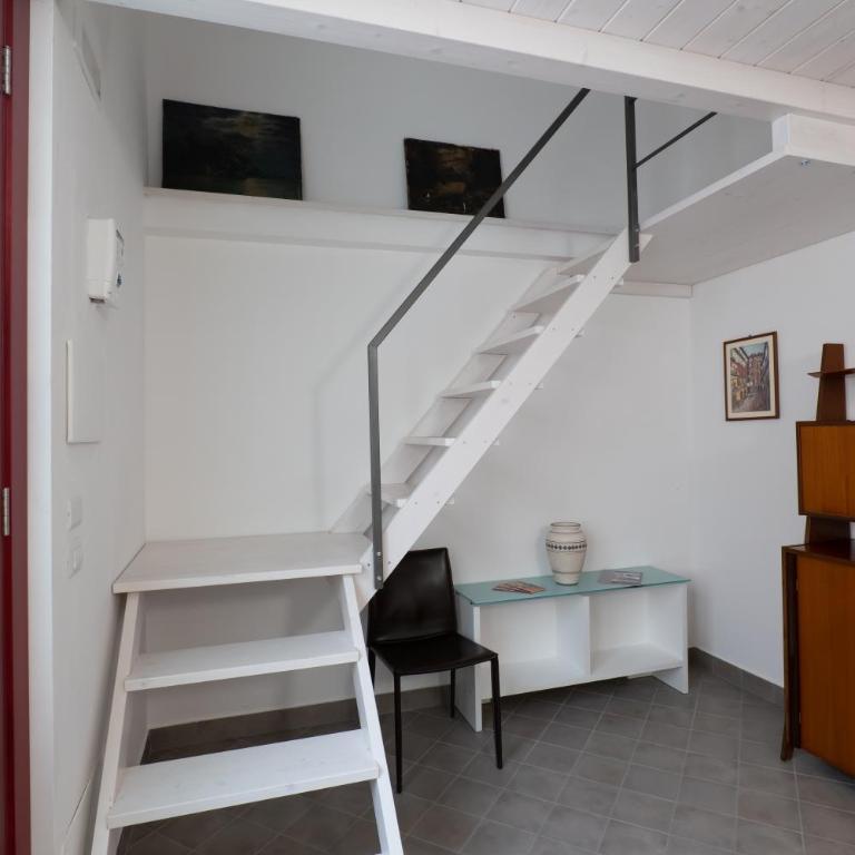 Woodenloft14 - One-bedroom Loft Apartment - 7