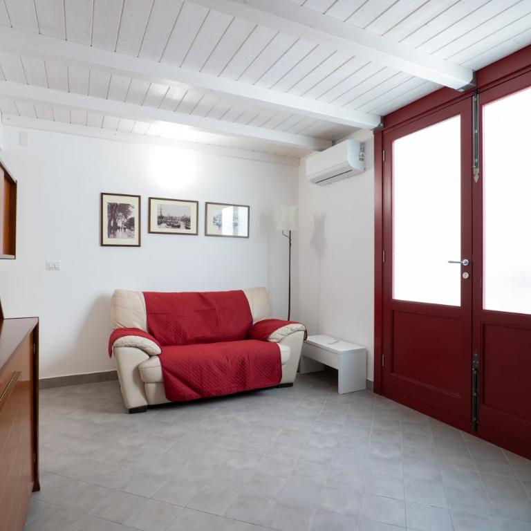 Woodenloft14 - One-bedroom Loft Apartment - 5