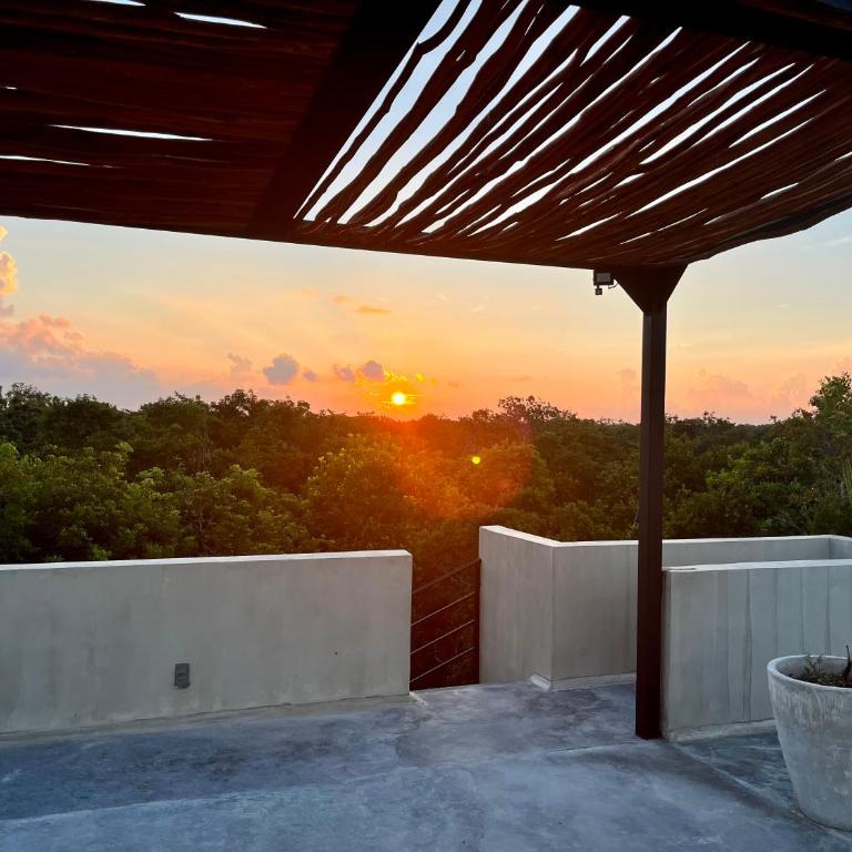 Jungle Gem with Swim-Up Pool & Easy Paved Access - Apartamento de 1 dormitorio - 14