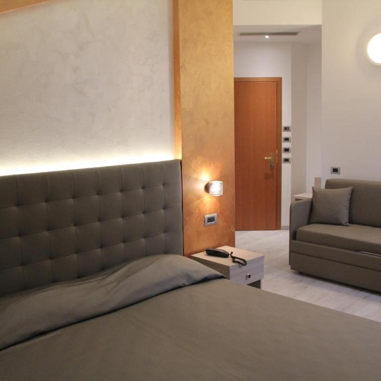Hotel Gabbiano - Camera Quadrupla Comfort - 2