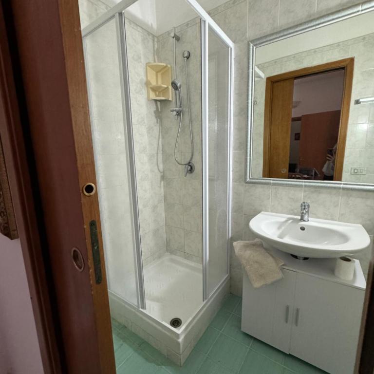 Na Za’ Pina - Appartamento con 2 Camere da Letto - 9
