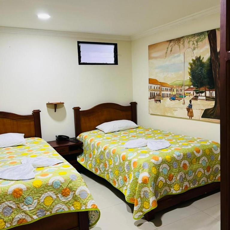 HOTEL MONTERREY - Habitación Doble - 2 camas - 1