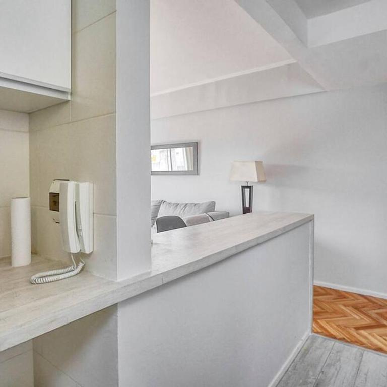 Dos ambientes con balcón aterrazado Palermo - Apartamento de 1 dormitorio - 6