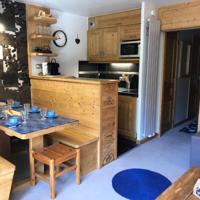 Appartement cosy 4 pers à Méribel Mottaret - FR-1-411-932 - Appartement - 1