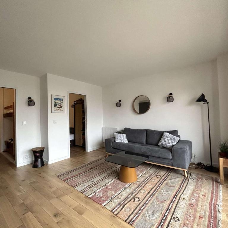 Studio cabine 4 pers avec balcon, près commerces et navette gratuite - Appartement 1 Chambre - 8
