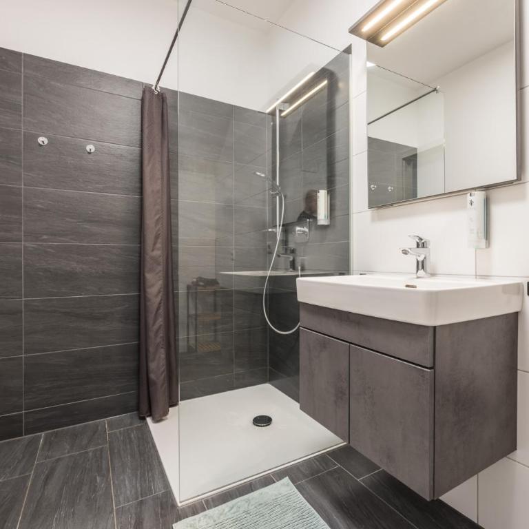 myQuartier Central City Suites digital self check in - Superior Apartment S - 17