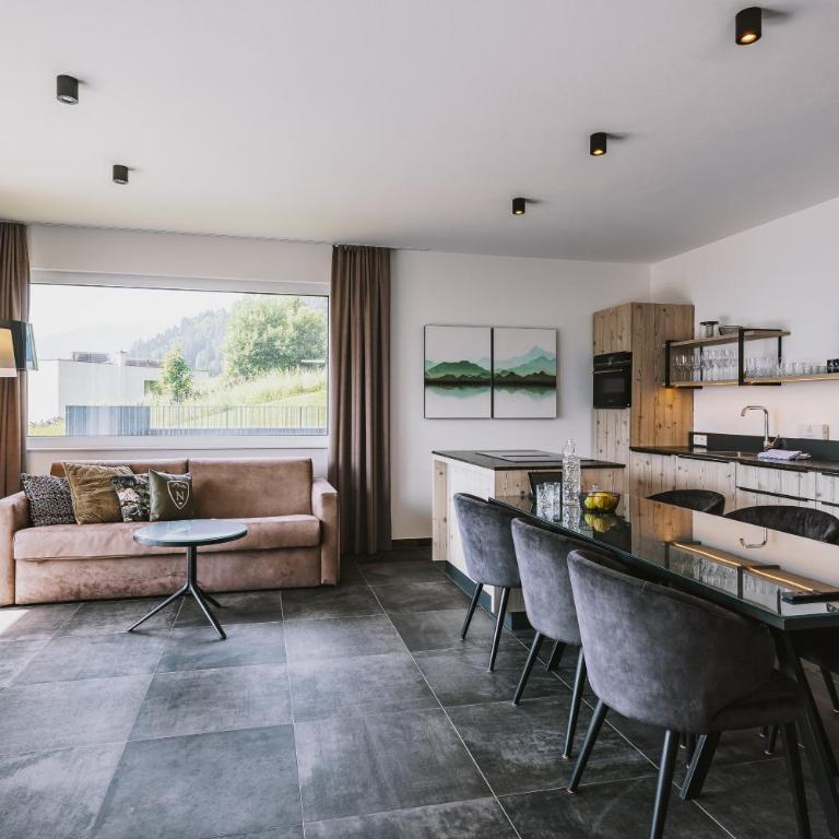 Nikolaus by AvenidA Panoramic Wellness Suites - Suite mit 2 Schlafzimmern und Sauna - 6