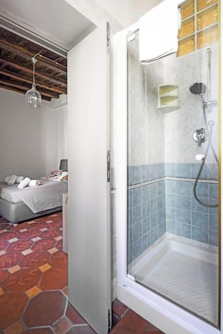 Suite Valeria - Appartamento con 1 Camera da Letto - 12