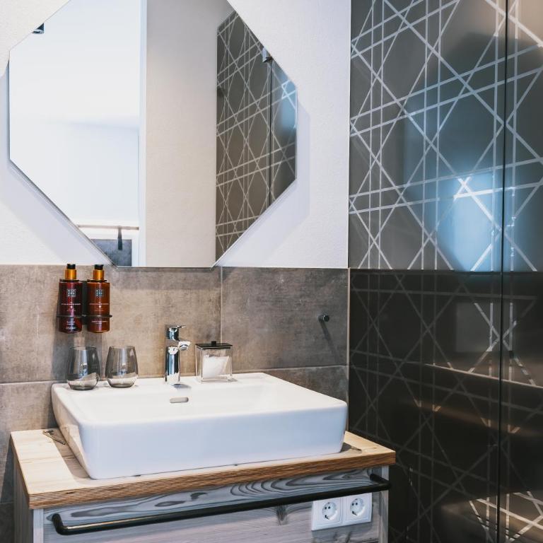 Nikolaus by AvenidA Panoramic Wellness Suites - Suite mit 4 Schlafzimmern und Sauna - 6