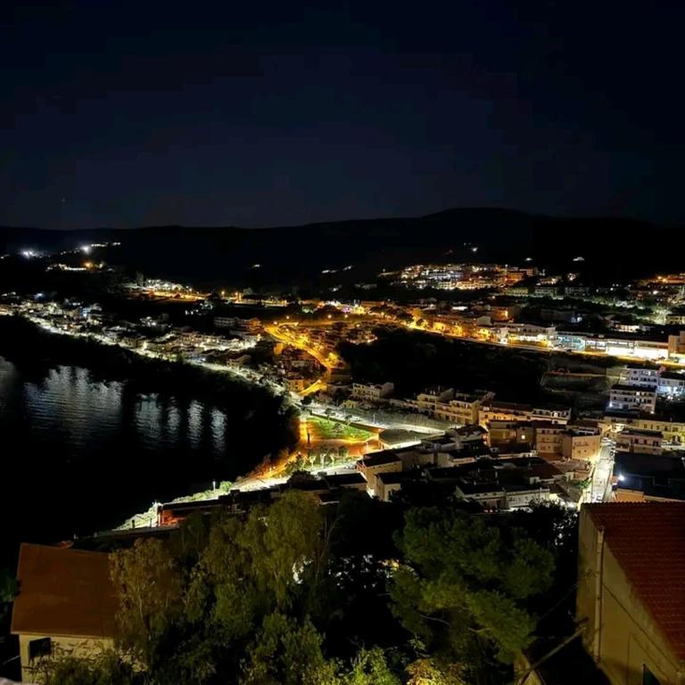 Appartamento Salvia, veranda e giardino a 75 m dal mare - Casa con 1 Camera da Letto - 24