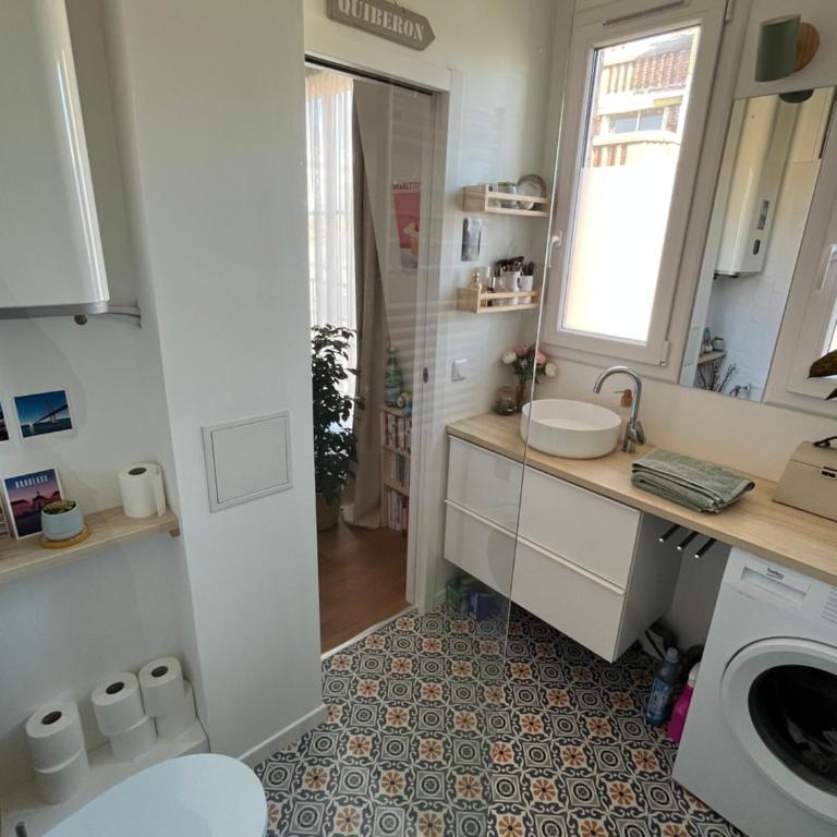 Charmant deux pièces typiquement parisien - Appartement 1 Chambre - 10