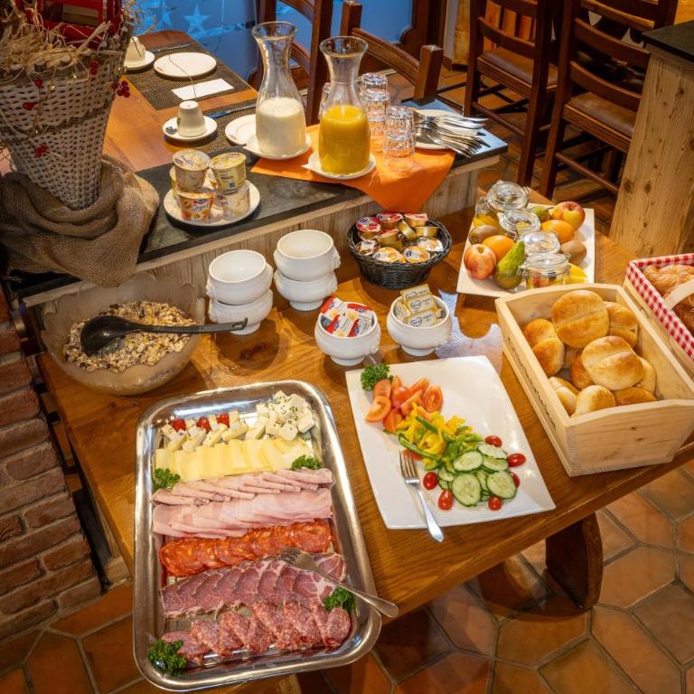 Mountain Lodge - Deluxe Doppelzimmer mit Balkon - 17
