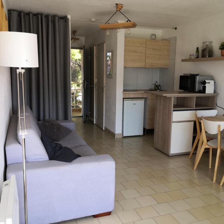 Studio à Hyères Port - Proche de toutes commodités - Appartement 1 Chambre - 6