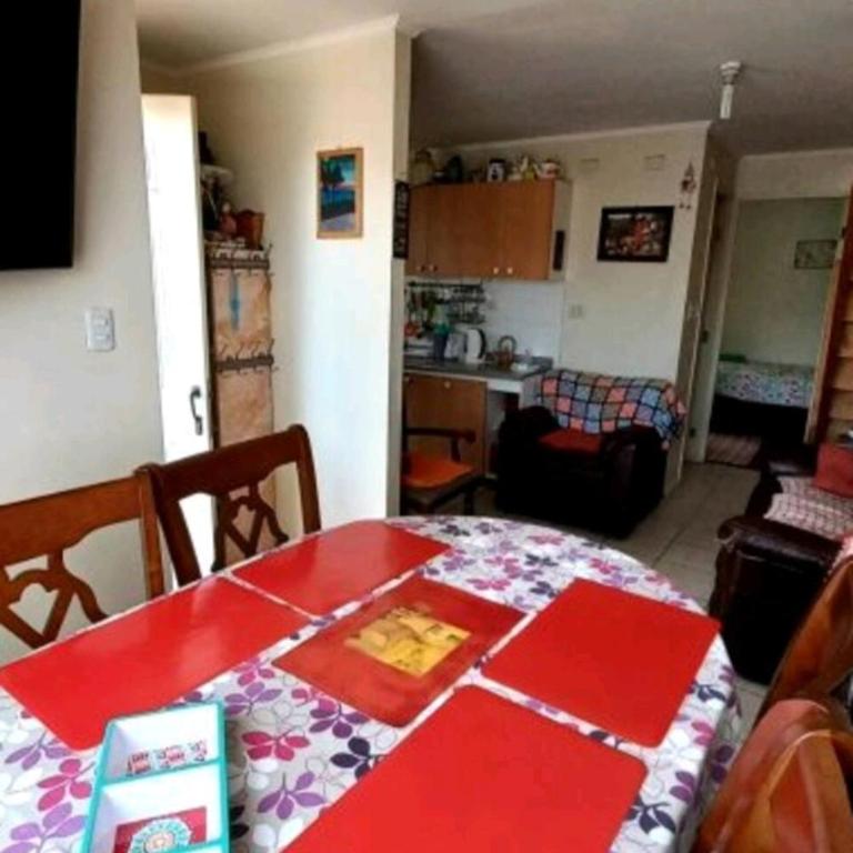 Casa con buena ubicación estacionamiento gratuito - Two-Bedroom House - 3