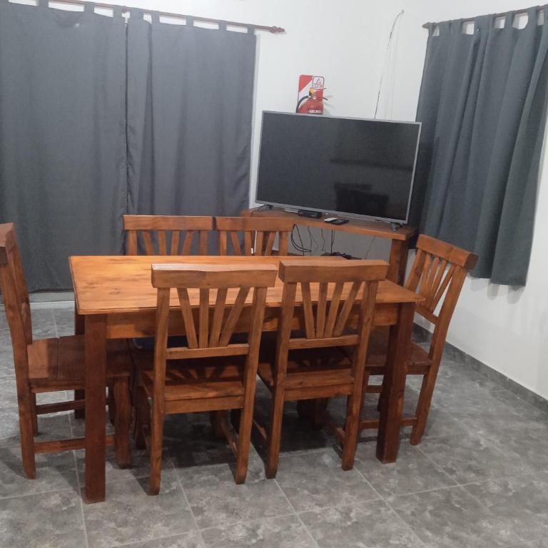 Piquillin San Lorenzo - Three-Bedroom House - 13