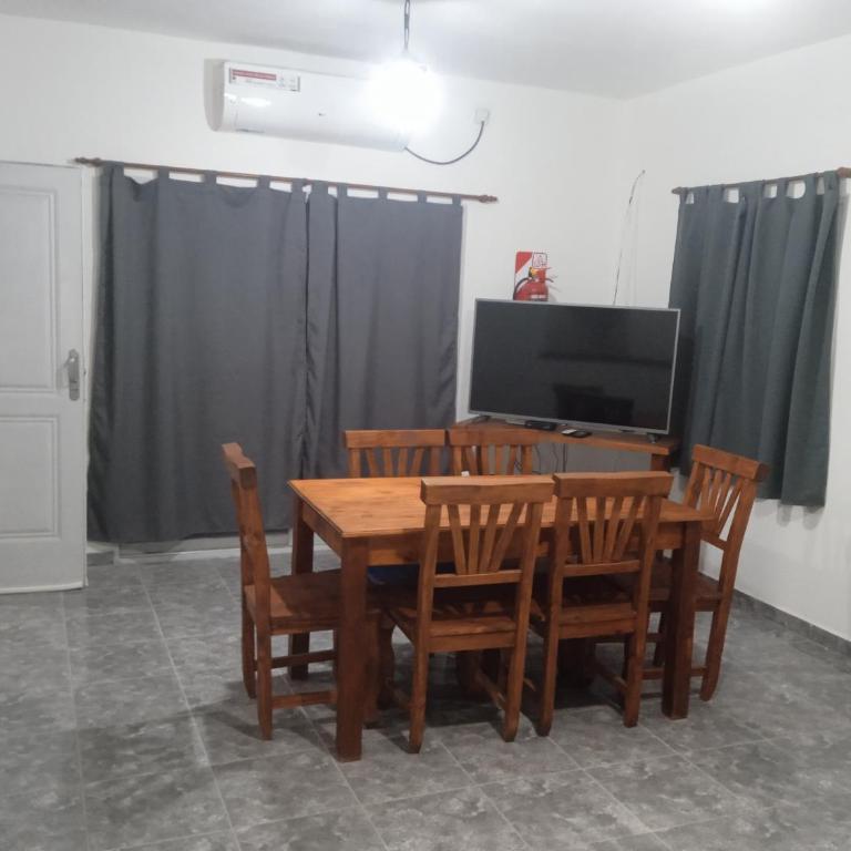 Piquillin San Lorenzo - Three-Bedroom House - 12