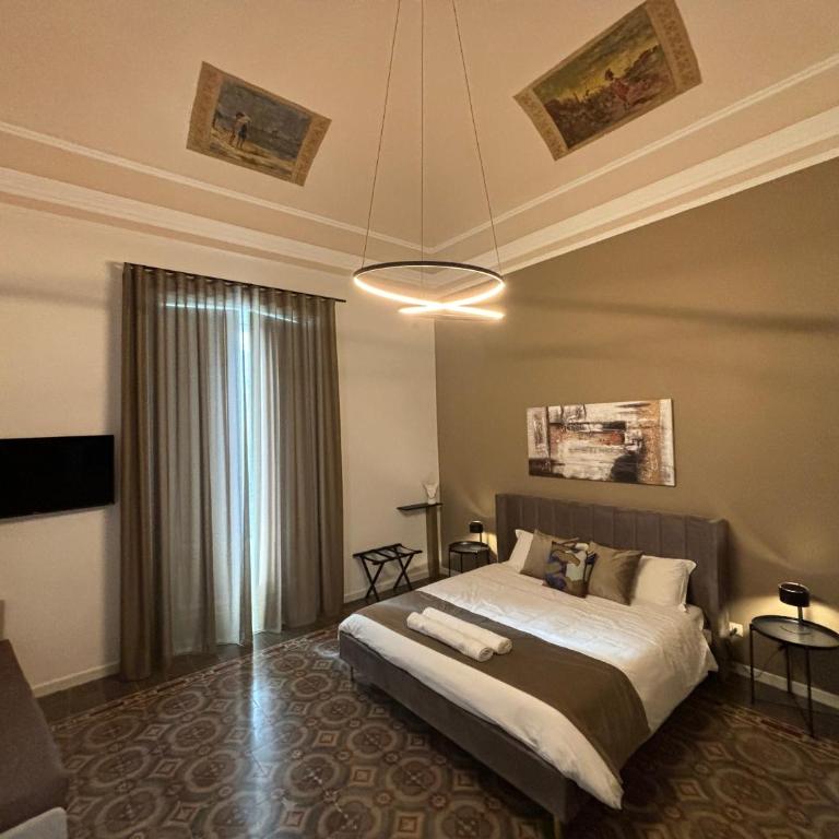Celeste Rooms - Boutique B&B with Breakfast near Via Etnea - Quadruple Room with Private Bathroom - 1