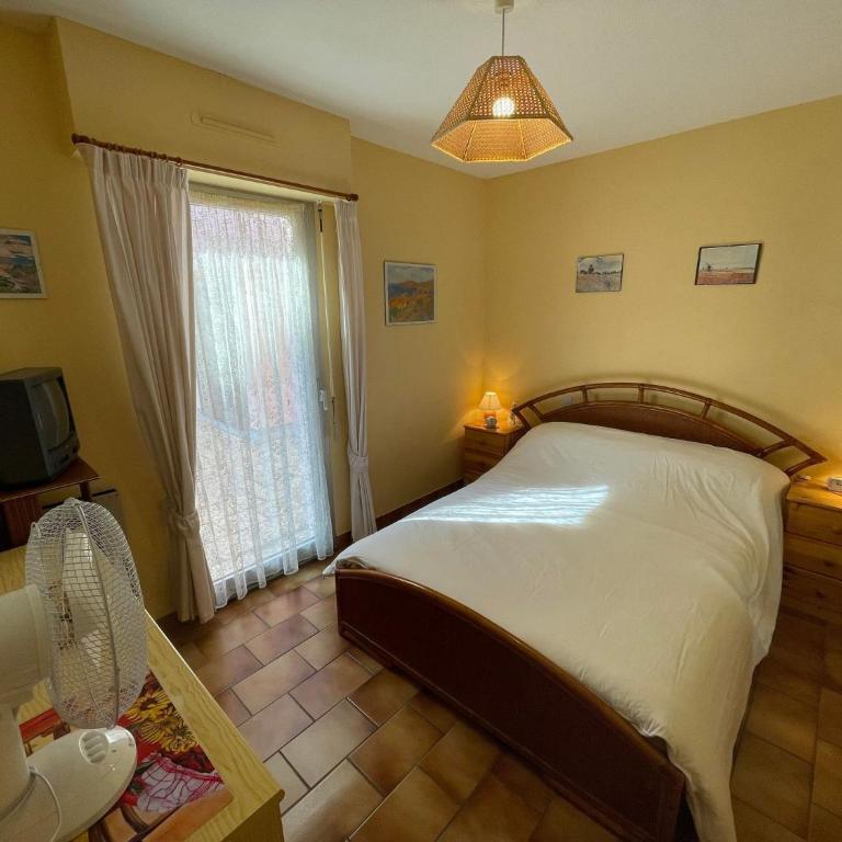 4SOM23 Appartement proche centre-ville - Apartamento de 1 dormitorio con terraza - 4