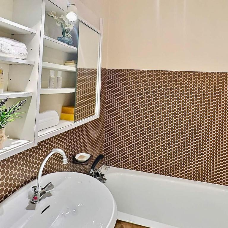 Grand T3 à Val d'Isère avec deux salles de bain - FR-1-411-898 - Appartement - 17