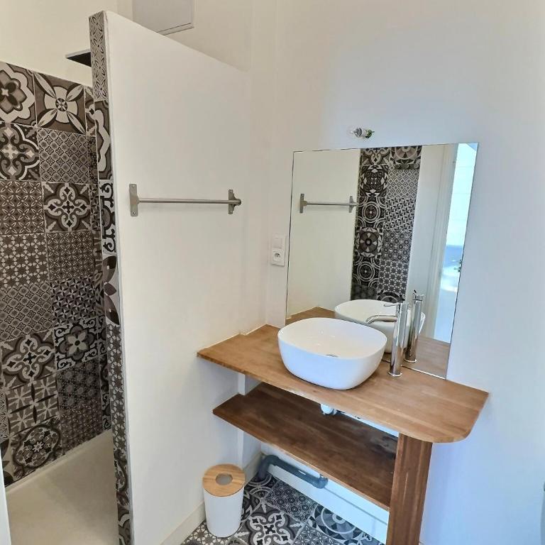 WonderHost, au cœur du quartier du château - Appartement - 5