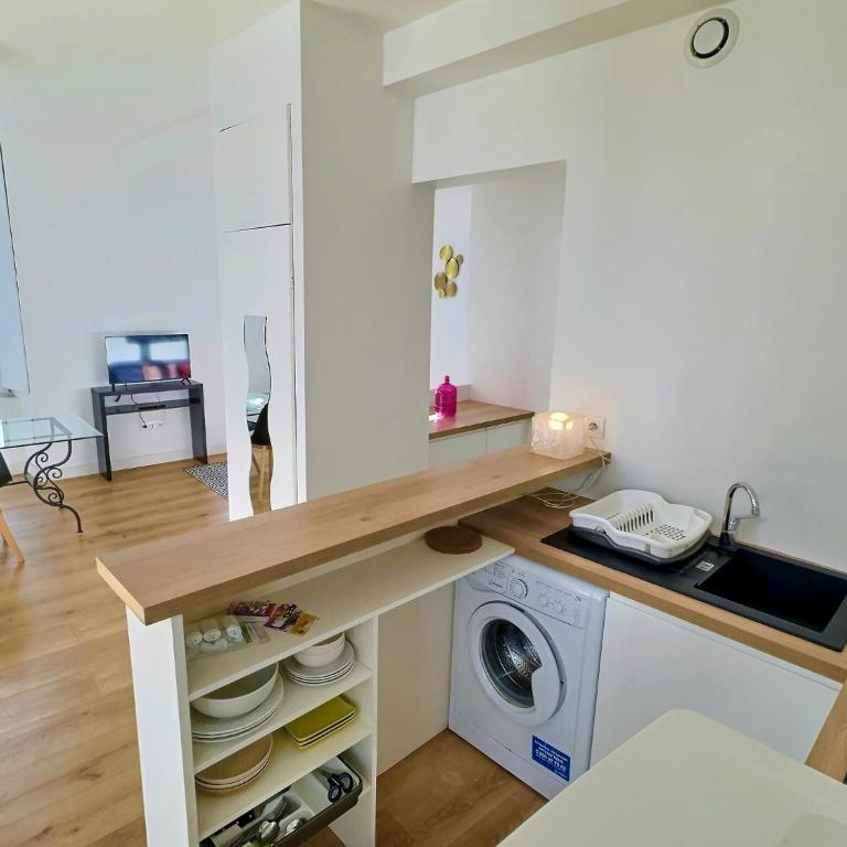 WonderHost, au cœur du quartier du château - Appartement - 2