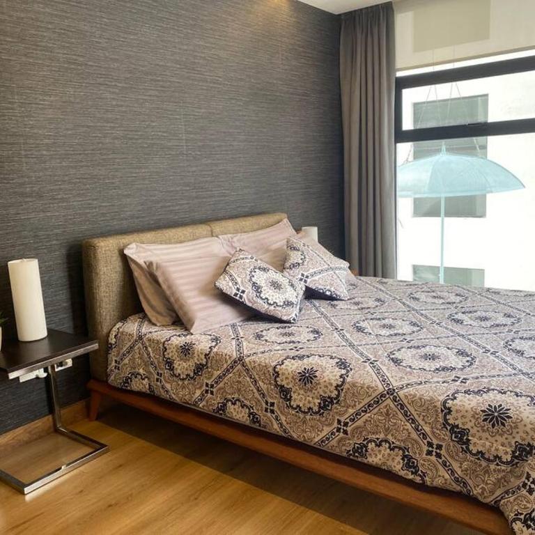 Luxury and Cozy Suite - One-Bedroom Apartment - 33
