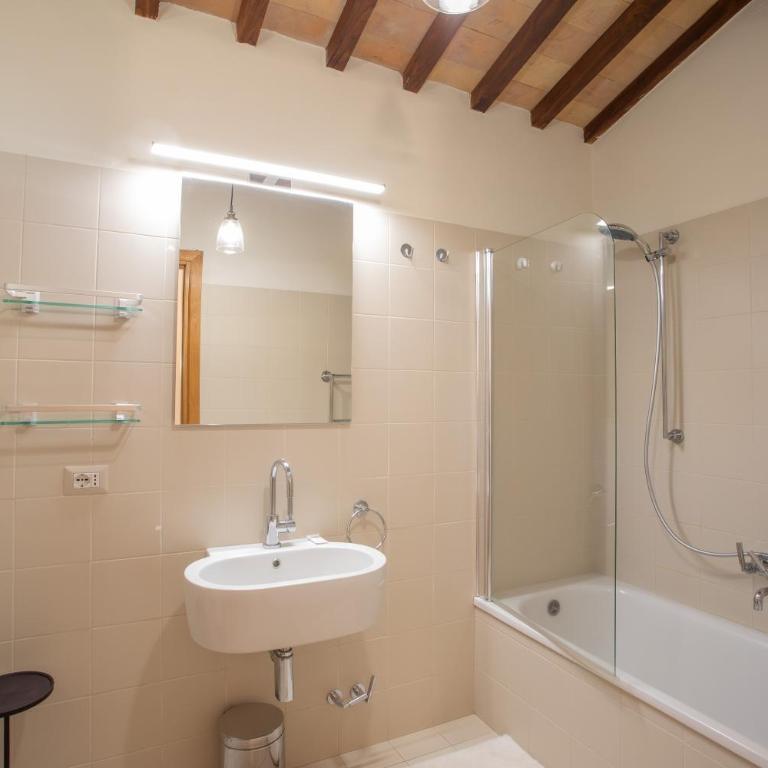 Pietra Campana Italian Villa Orvieto - Suite con Vista Città - 5