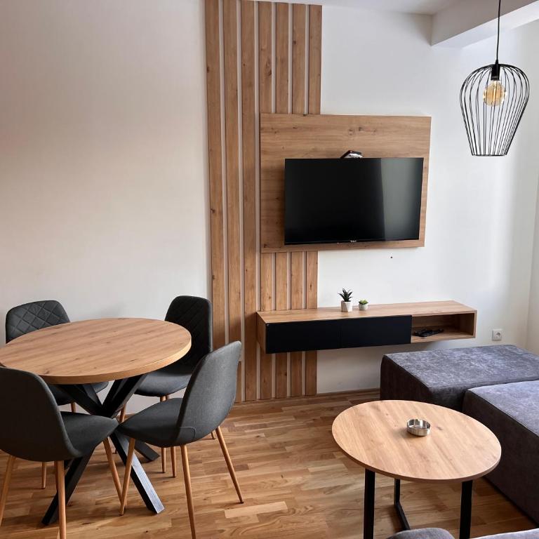 Grand Casa Apartments - Apartment - 5