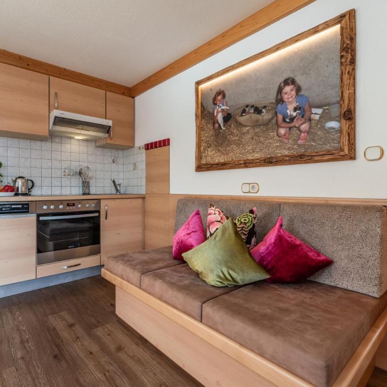 Haus Schöser - Two-Bedroom Apartment with Balcony - 9