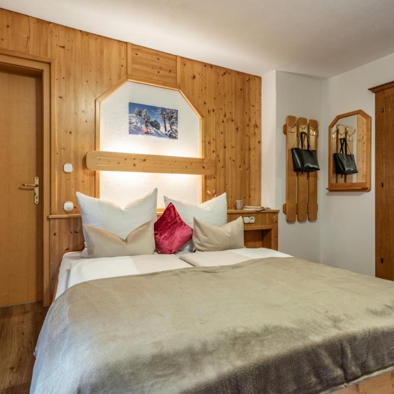 Haus Schöser - Two-Bedroom Apartment with Balcony - 17
