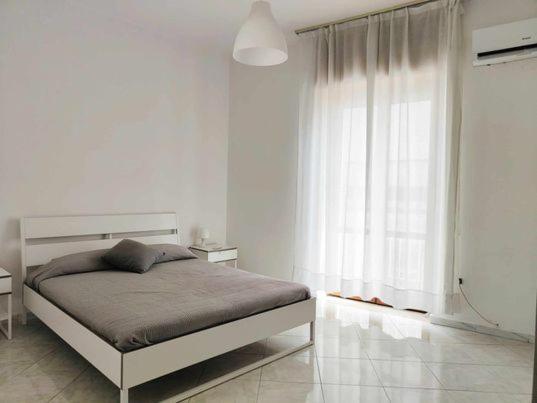 Napoli Felix Casa Baby e Pet Friendly - Appartamento con 3 Camere da Letto - 1