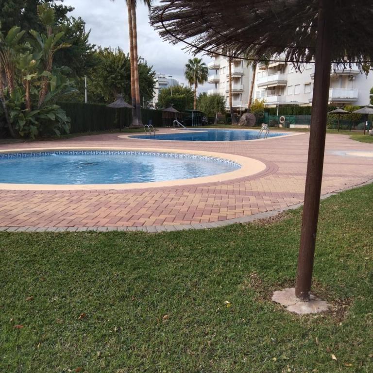 APARTAMENTO PLANTA BAJA CANET DE BERENGUER - Apartamento de 2 dormitorios - 38
