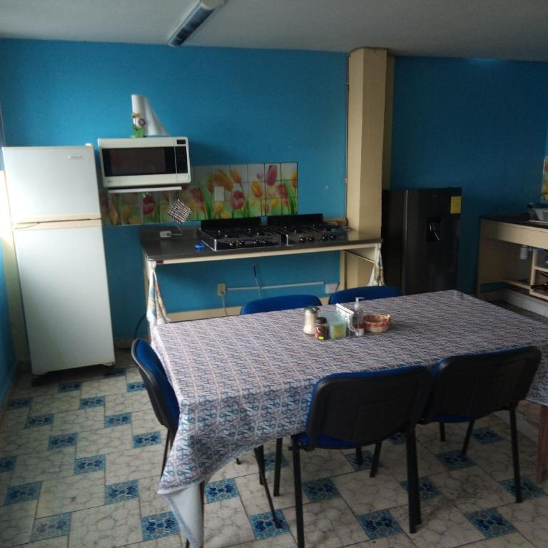 Casa Azul Aragon - Habitación Doble con baño privado - 33